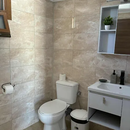 Castle Hill Rooftop *