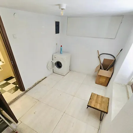 Castle Hill Rooftop *