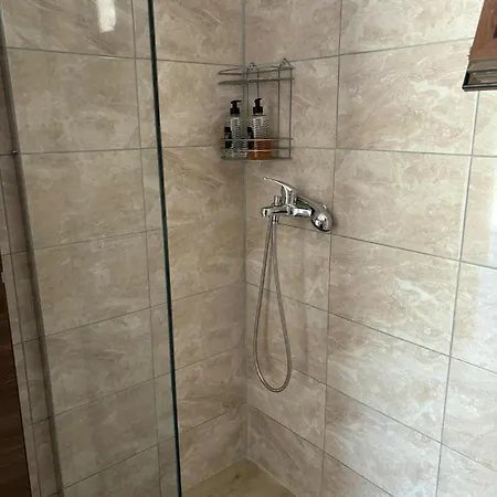 Castle Hill Rooftop *