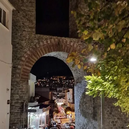 Castle Hill Rooftop Apartman