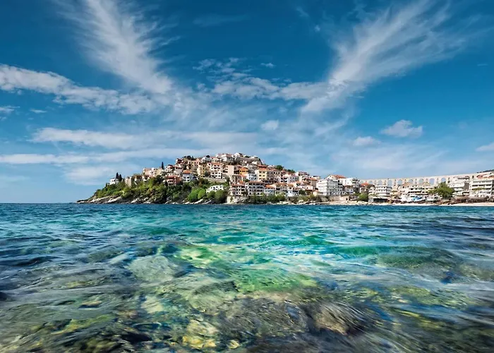 Castle Hill Rooftop Cavala